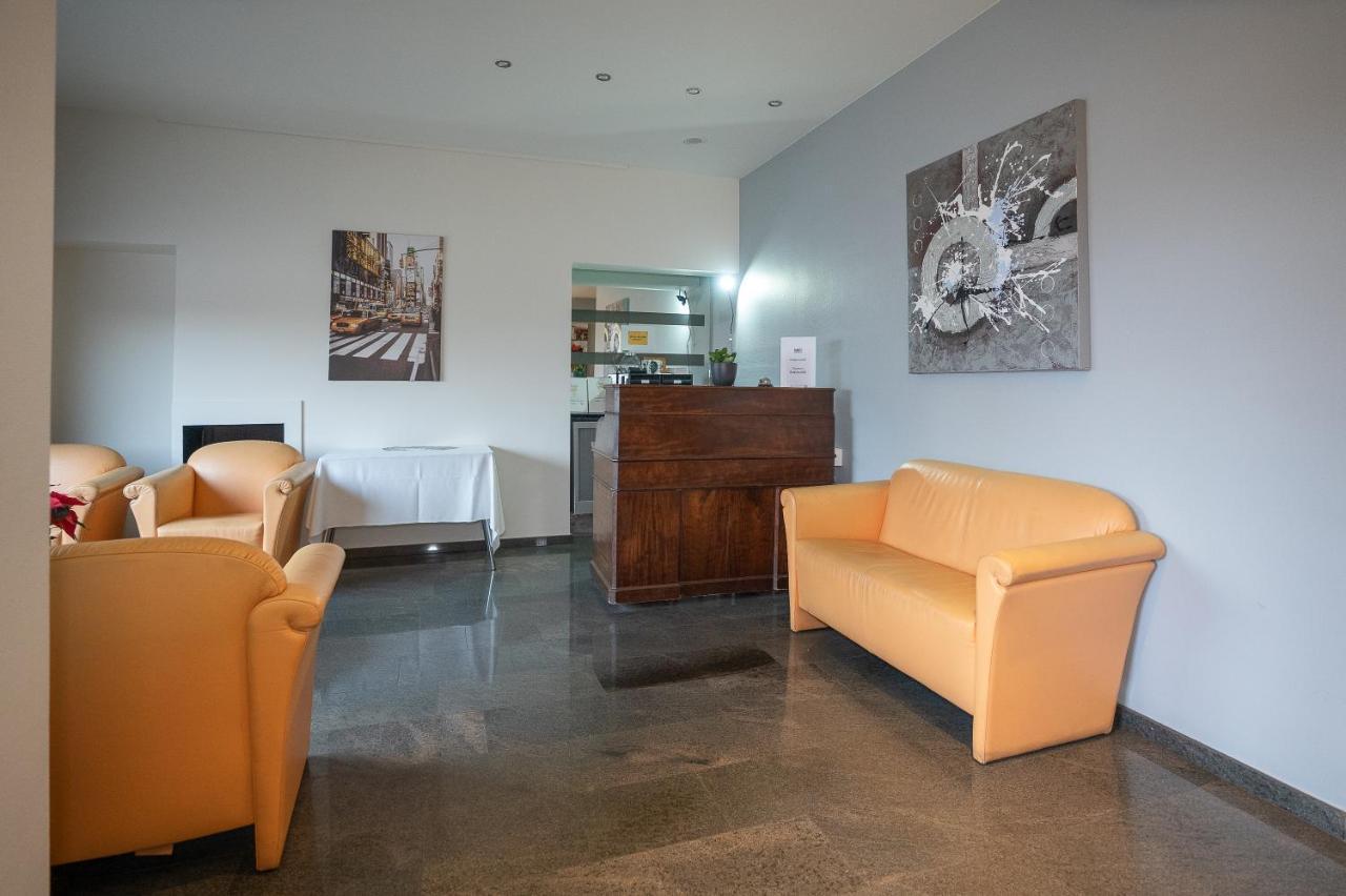 Anna'S Place Waregem Buitenkant foto